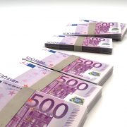 money finance bills 500 180x180 Szansa na rozwój działalności eksportowej dla firm z województwa opolskiego